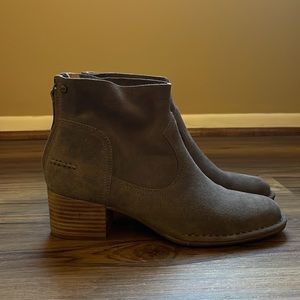 UGG Bandara Suede Ankle Bootie